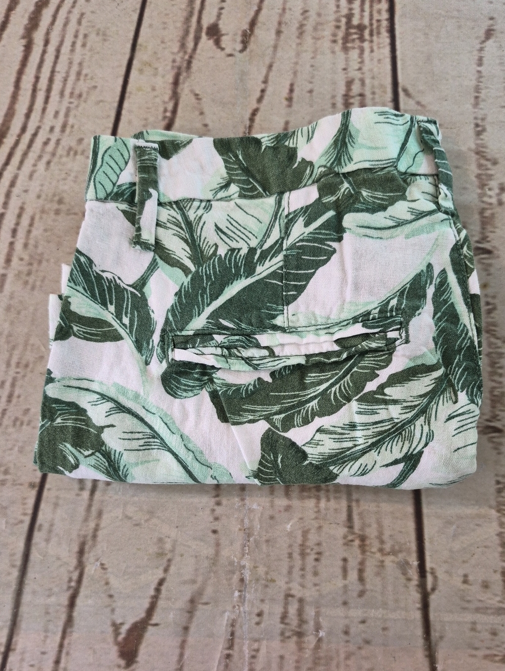 Old Navy Palm Leaf Print Linen Blend Shorts Size 0